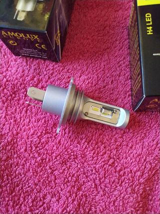 2x Bombillas LED H4 AmoLux Europe - 2 uds Philips 