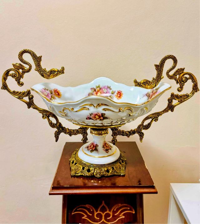 Centro mesa cerámica bronce y oro