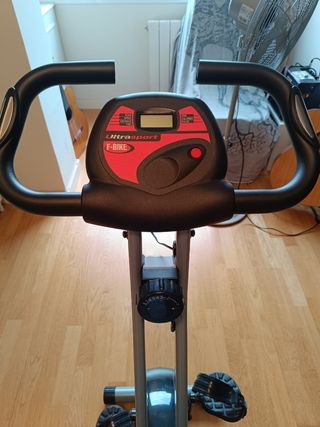 Bicicleta estática plegable