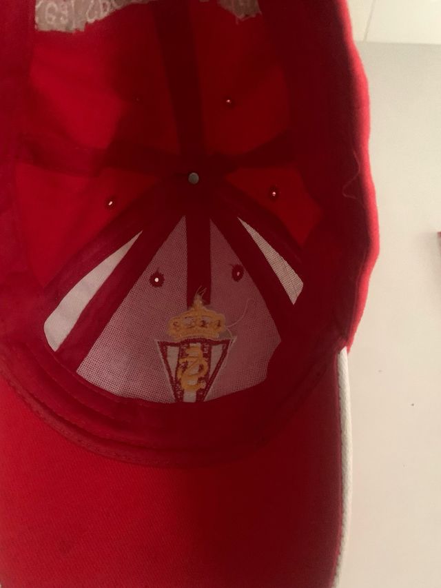 Gorra Sporting Gijón - roja y blanca