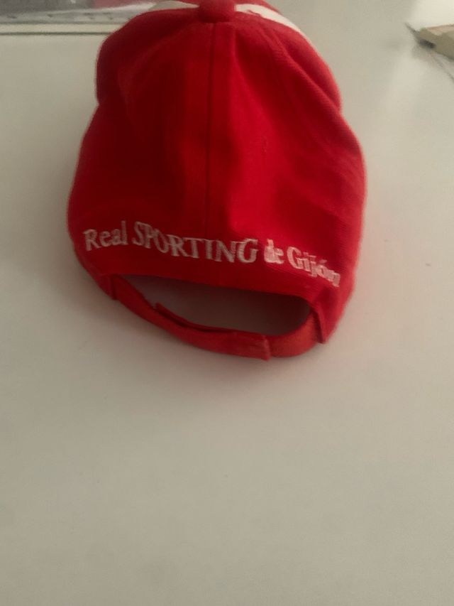 Gorra Sporting Gijón - roja y blanca