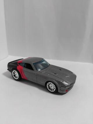 Hot Wheels Datsun 240Z - Coche escala