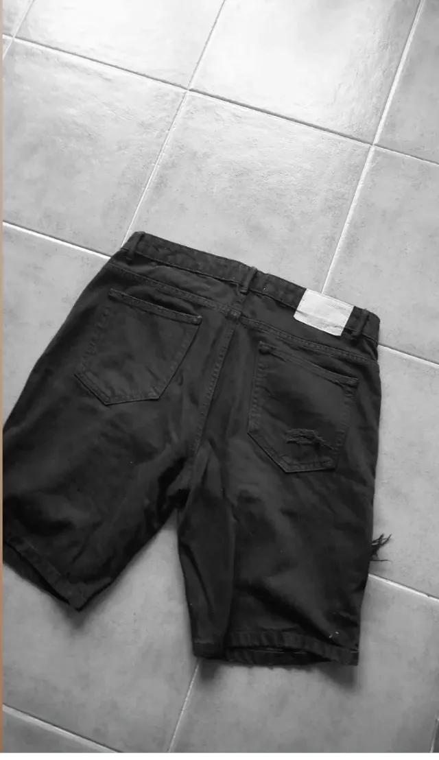 Pantalones vaqueros cortos