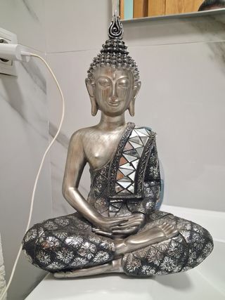 Buda meditación plata,35 cm aprox