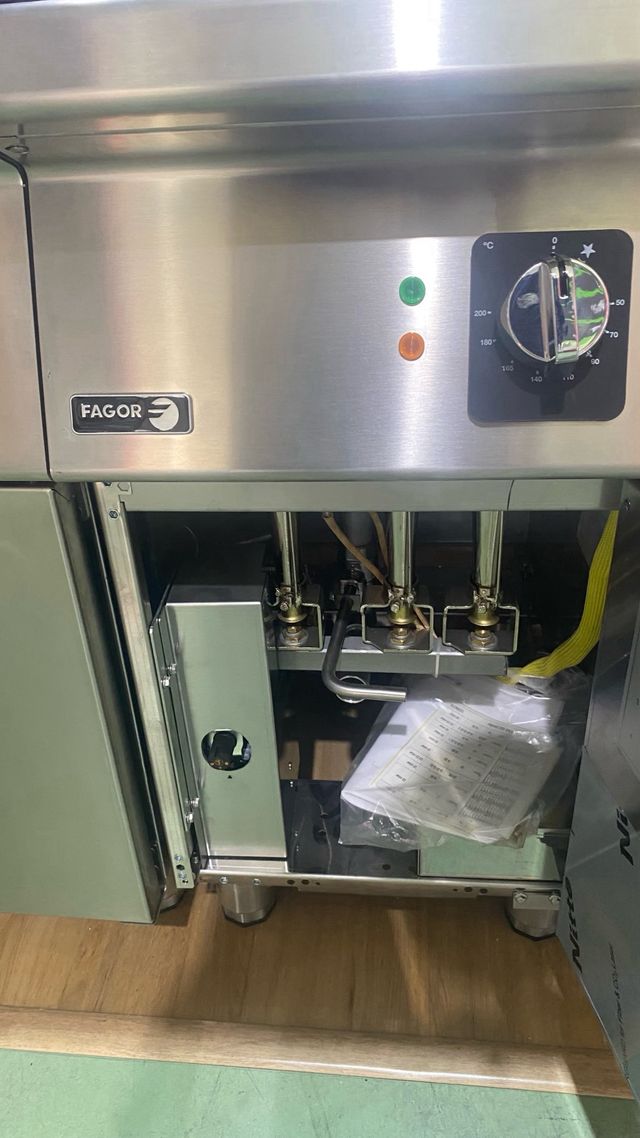 Freidora  a gas Fagor 15L