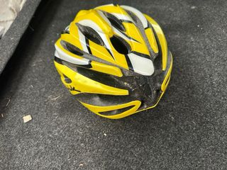 Casco Spiuk ciclismo amarillo