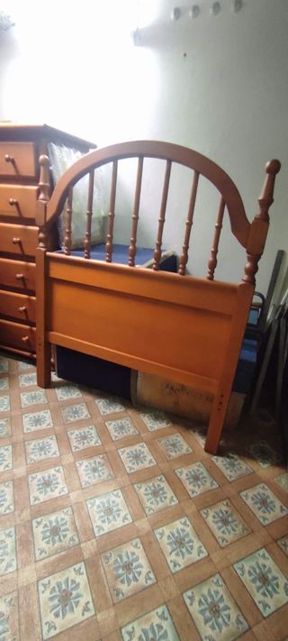 2 Cabeceros + Cómoda + Mesita Pino