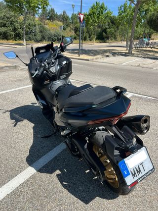 Yamaha TMAX 560 - Impecable