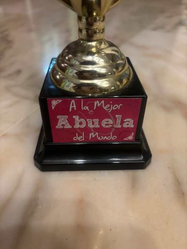 Trofeo Mejor Abuela