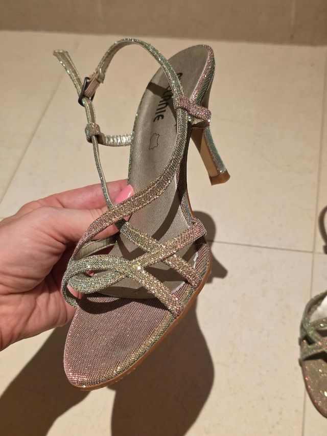 Sandalias Melanie brillo dorado 37