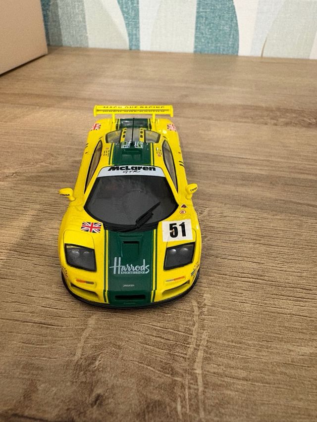 Mclaren F1 GT Harrods 1:43