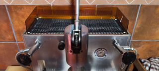 Cafetera antigua Faema. Se hacen envios.