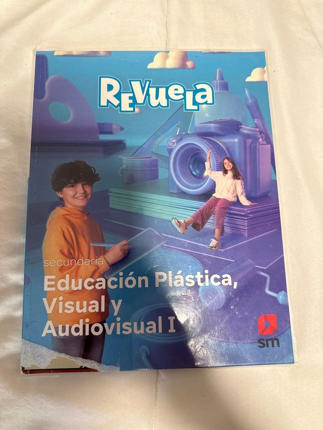 Plástica Visual y Audiovisual I. Revuela
