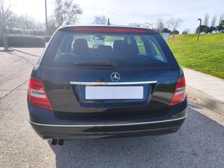 Mercedes-Benz Clase C 180 CGI Estate 7G, año 2011