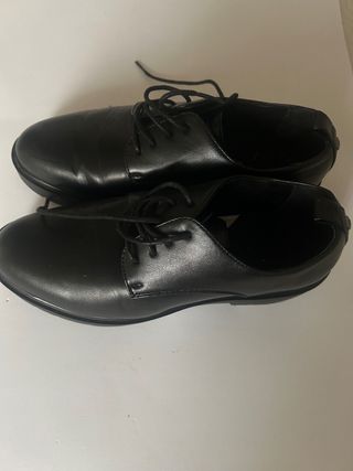 Zapatos negros cómodos