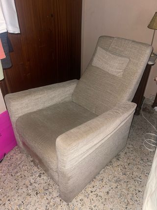 Sofá reclinable beige