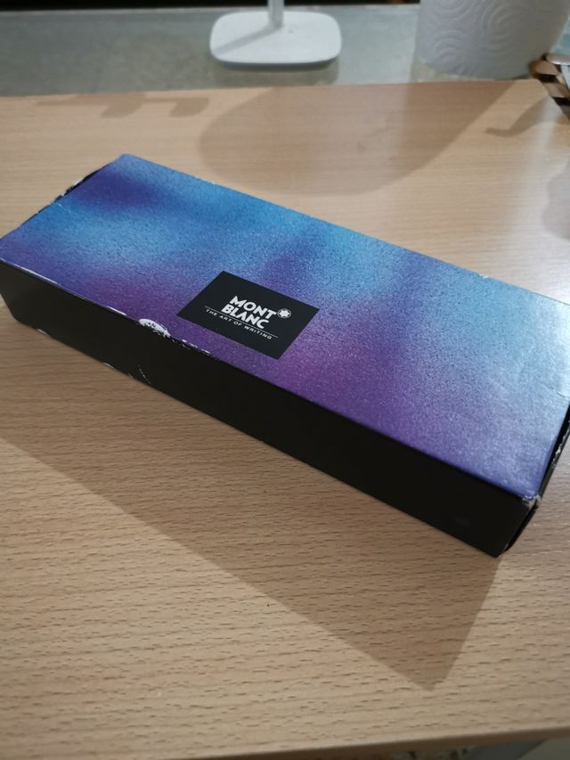 Montblanc estuche solo la caja