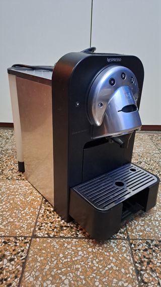 Macchina caffè Nespresso Gemini CS100 Non Funziona