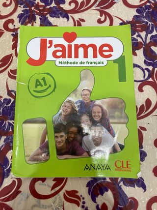 Libros de primero de la eso en condiciones buenas.