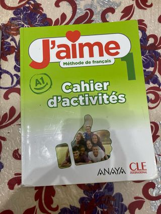 Libros de primero de la eso en condiciones buenas.