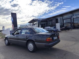 Mercedes-Benz Clase E 1993