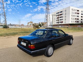 Mercedes-Benz Clase E 1993