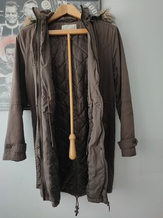 Parka marrón cálida