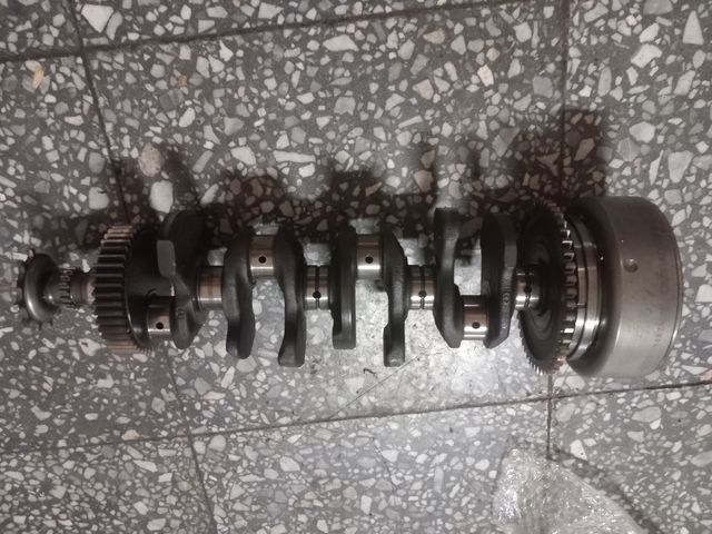 Cigueñal honda cnr 600 pc25