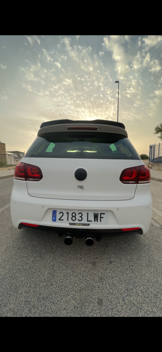 Volkswagen Golf R20 DSG6