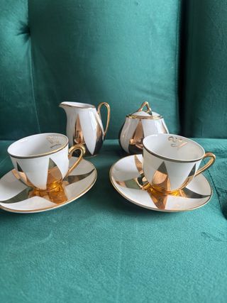 Juego de té porcelana dorado
tú y yo grabado oro