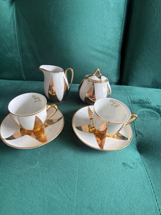 Juego de té porcelana dorado
tú y yo grabado oro