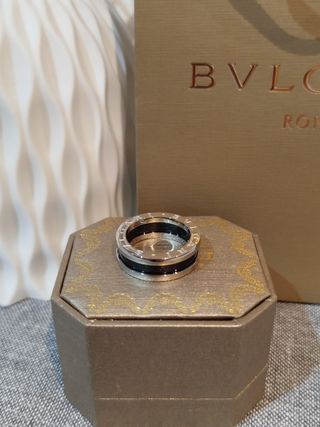 Anillo estilo Bulgari - Negro y Plateado