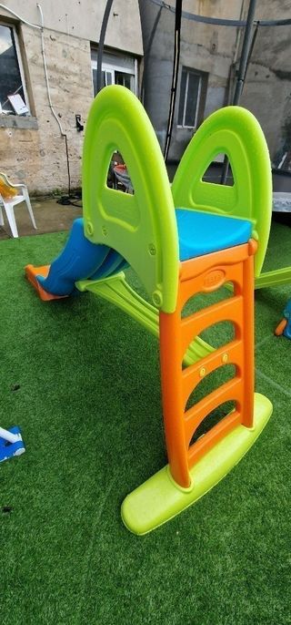 Super Mega Slide, Tobogán de colores luminosos