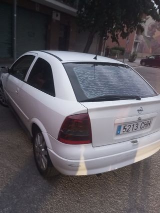 Opel Astra 2003