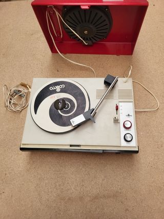 Tocadiscos Cosmo vintage