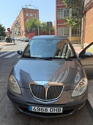 Lancia Ypsilon 2005
