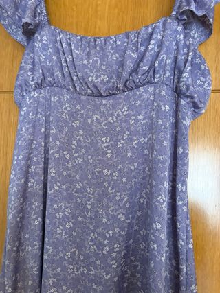 Vestido Zara lila floral