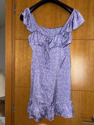 Vestido Zara lila floral