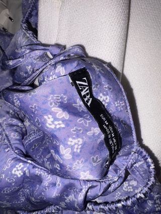 Vestido Zara lila floral