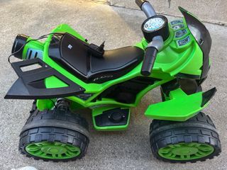 Quad eléctrico infantil