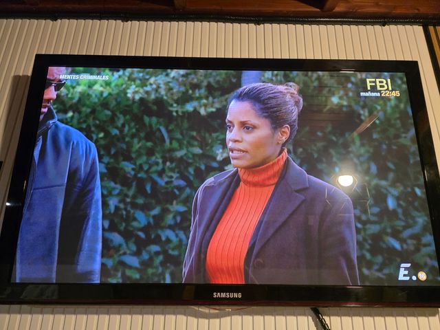 TV Samsung HD - Dolby Digital Plus