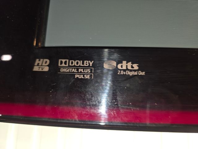 TV Samsung HD - Dolby Digital Plus