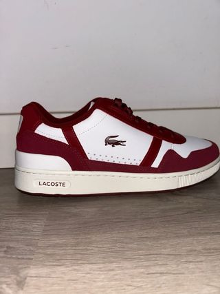 Zapatillas Lacoste rojas y blancas - Talla 42