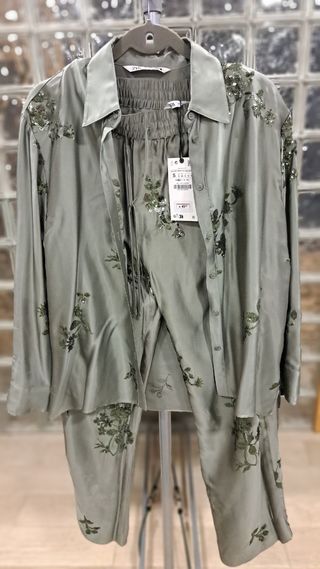 Traje pijamero Zara - Verde Oliva