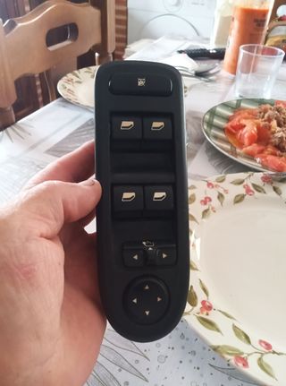 Botonera elevalunas - Citroen C4 C4  Peugeot 308