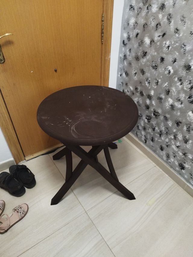 Mesa Plegable Marrón