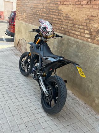 MRT Black Pro 2022 - Moto