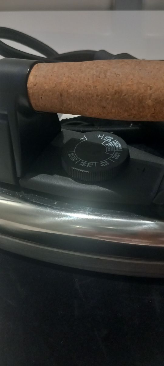 Ferro da stiro Polti Eco Pro 3000