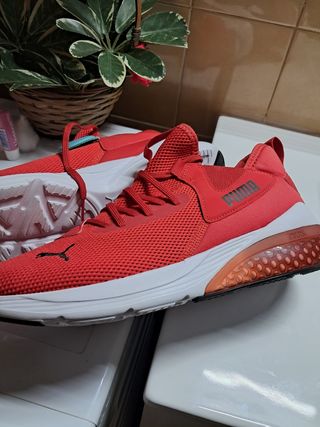 Zapatillas Puma rojas Softfoam+