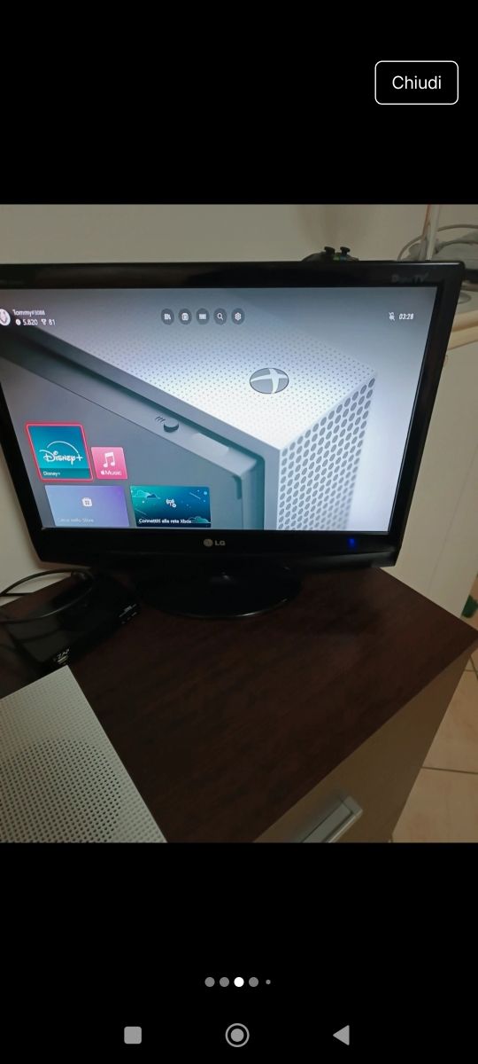 Xbox One S bianca + 2 controller